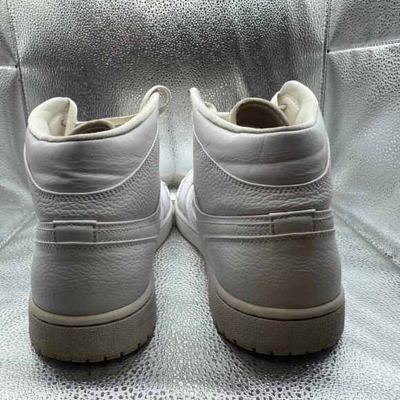 Size 13 Nike Air Jordan 1 Mid Triple White‎ Mens Basketball Shoes 554724-130 - Picture 9 of 11
